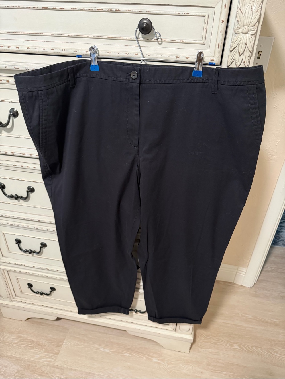 Talbots Black Cropped Women's Pants- NWOT- Clearance